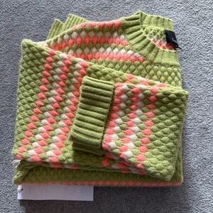 Women’s Lumiere size Small (oversized) sweater. Kiwi green, pink, cream/white.